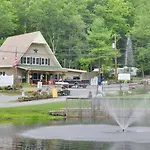 Sun Valley Campground Cottage 6